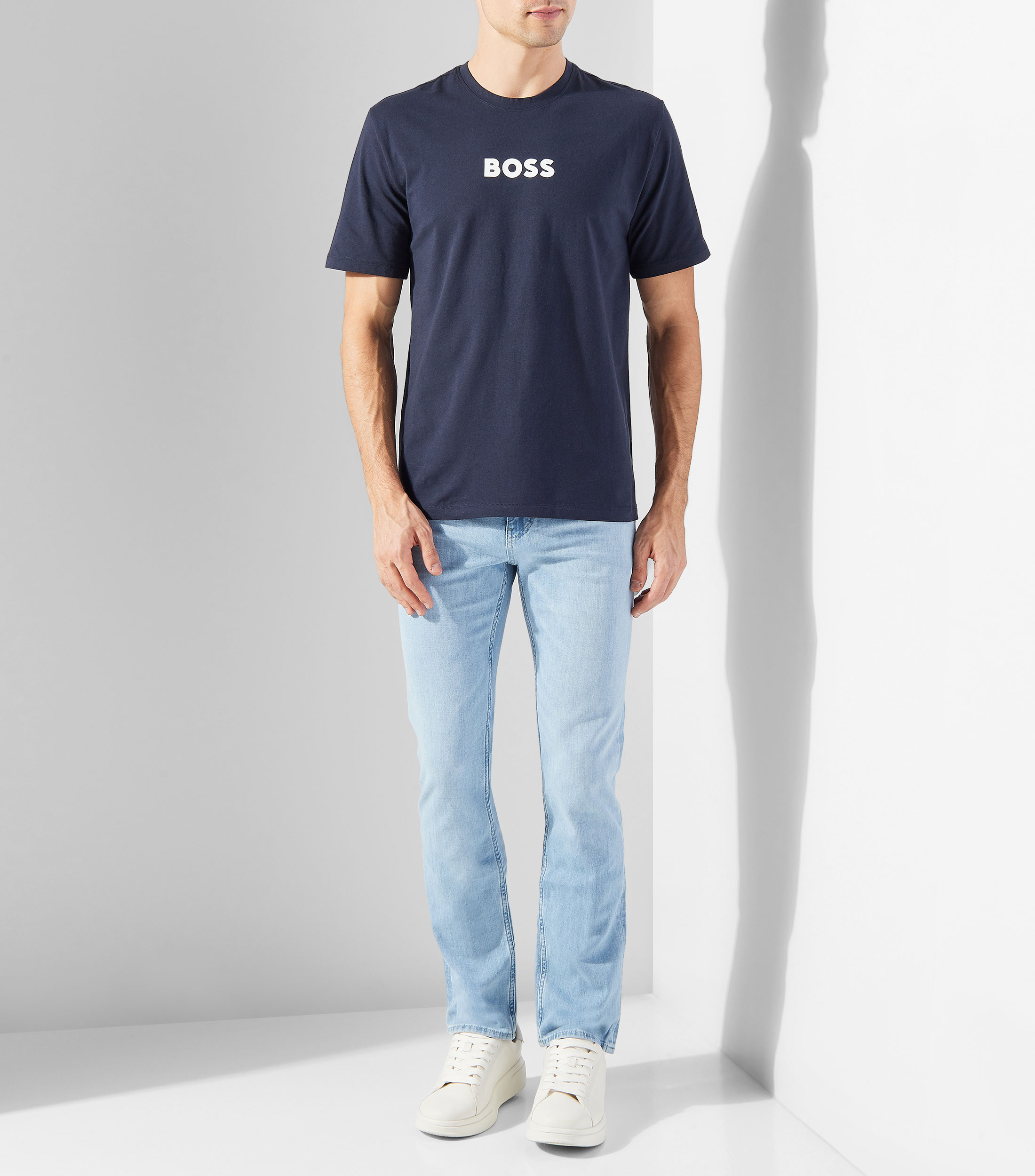 Playera de cuello redondo con manga corta estampada Hombre